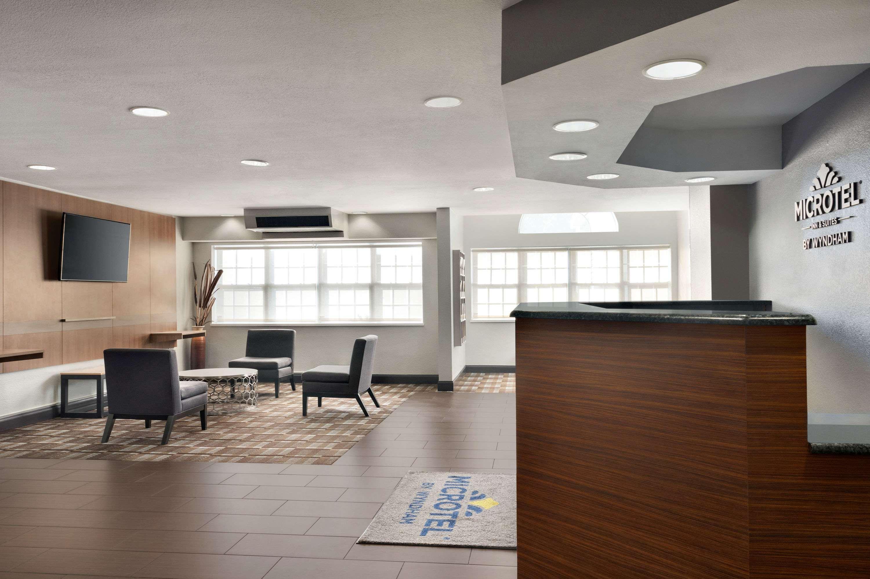 Microtel Inn & Suites Baton Rouge Exterior foto